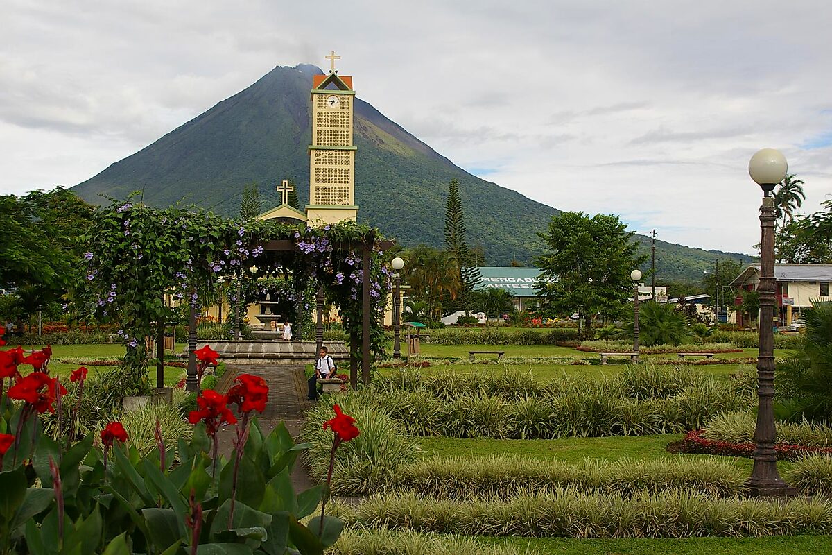 Costa Rica: Pura Vida — How to Slow Down and Actually Arrive