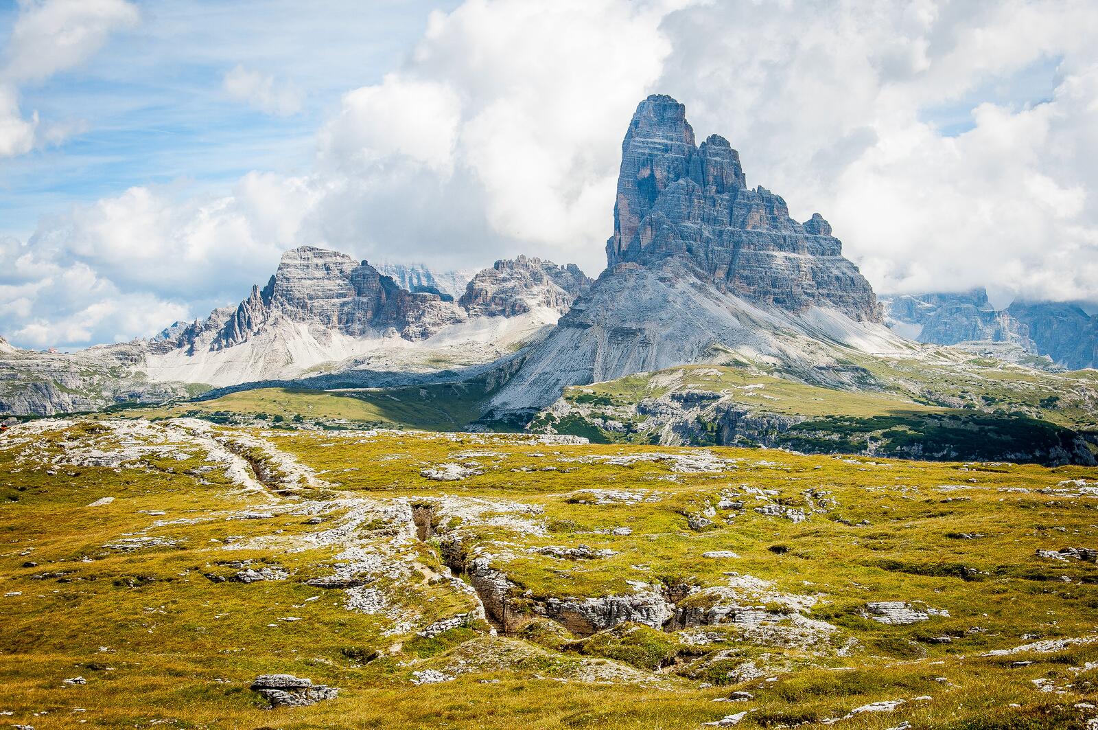 Italian Dolomites: The Complete Hiking Guide to the Alta Via and Beyond